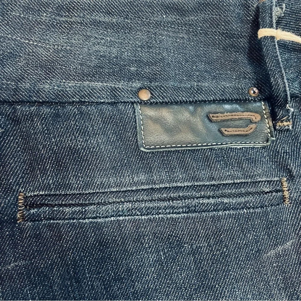 NWT New $240 Diesel Bootik Blue Jeans Made In Italy Size 31 x 34